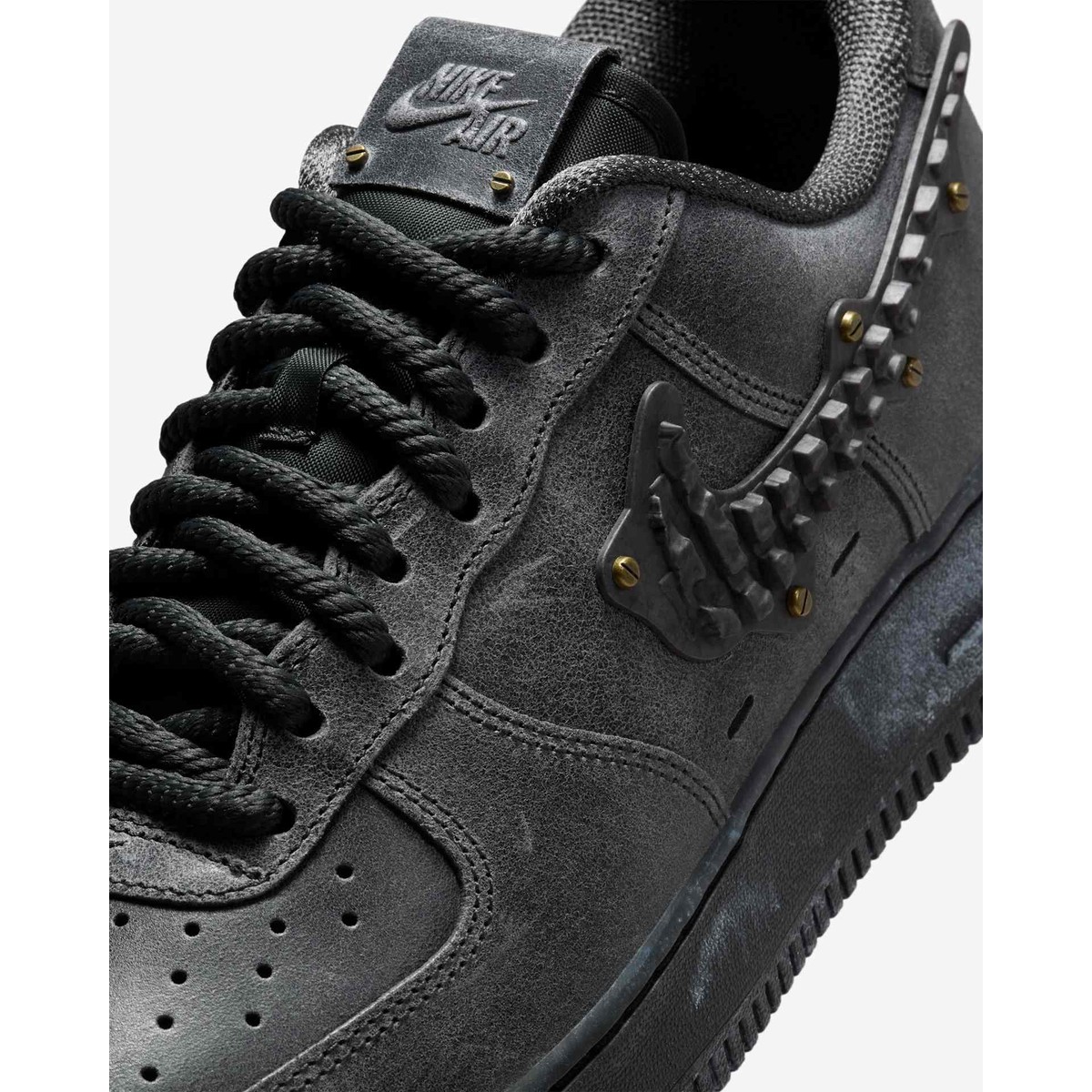 Nike Air Force 1 '07 LV8