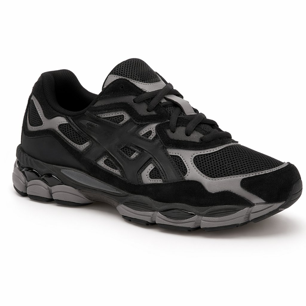 Retro Cushioned Running Sneaker · Graphite/Black