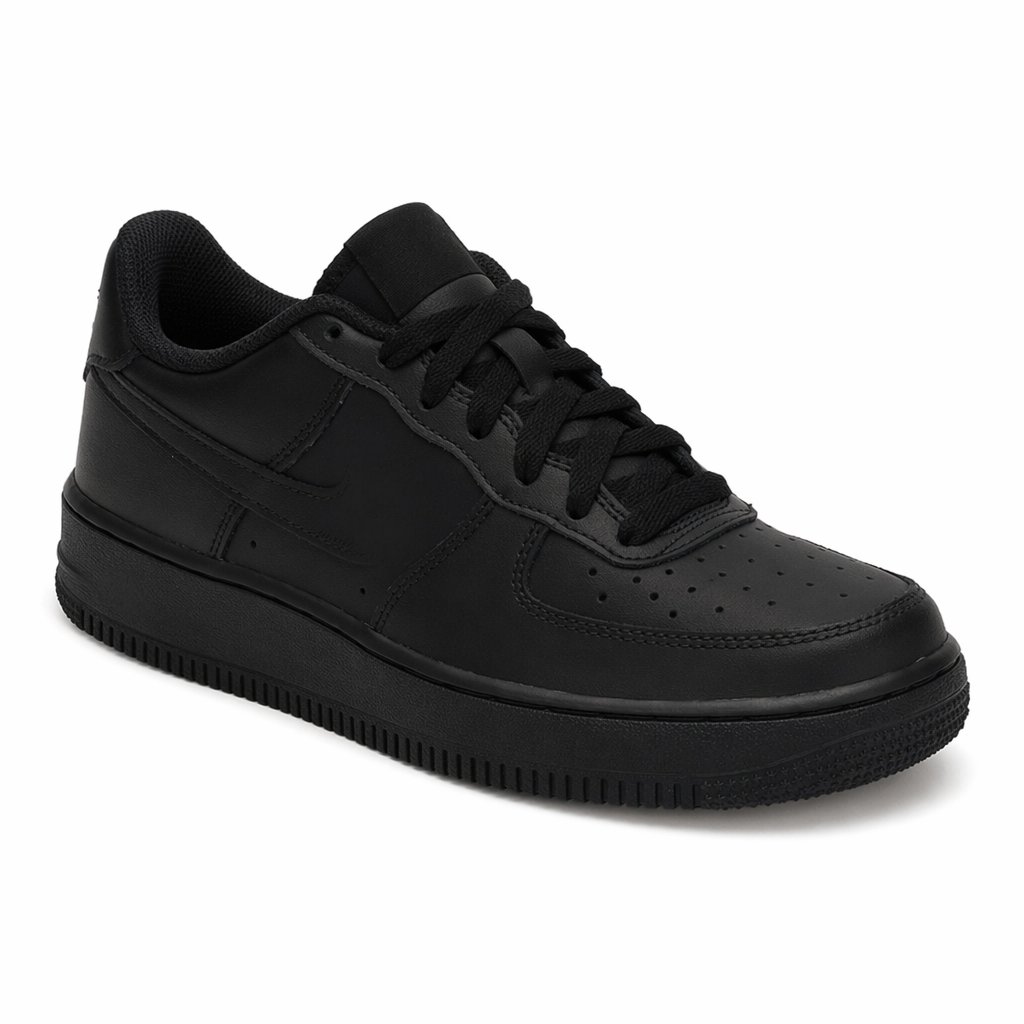 Classic Low-Top Leather Sneaker · Black (GS)