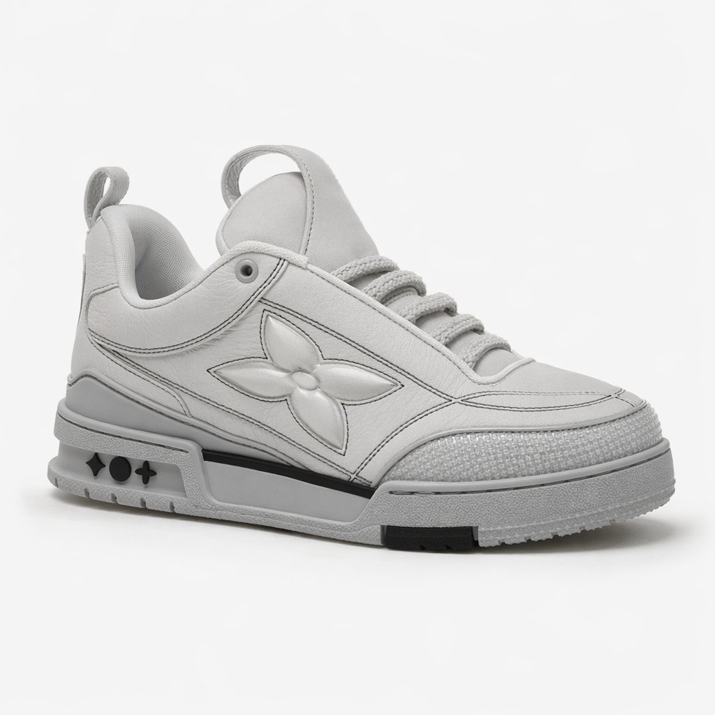 Chunky Low-Top Skate Sneaker · Grey