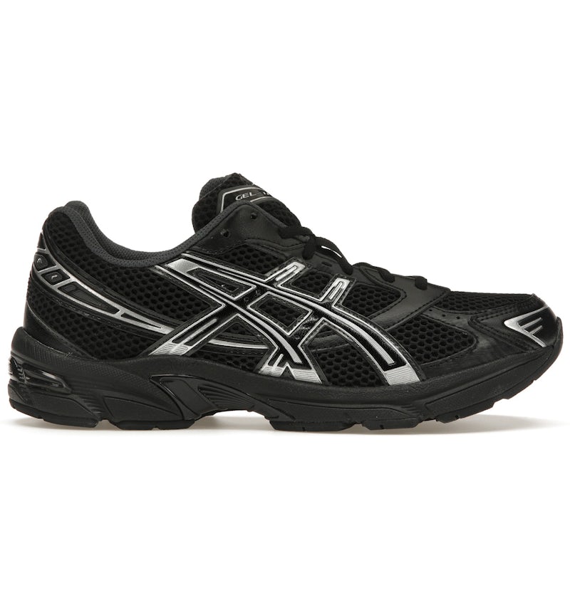 Retro Cushioned Running Sneaker · Black/Silver